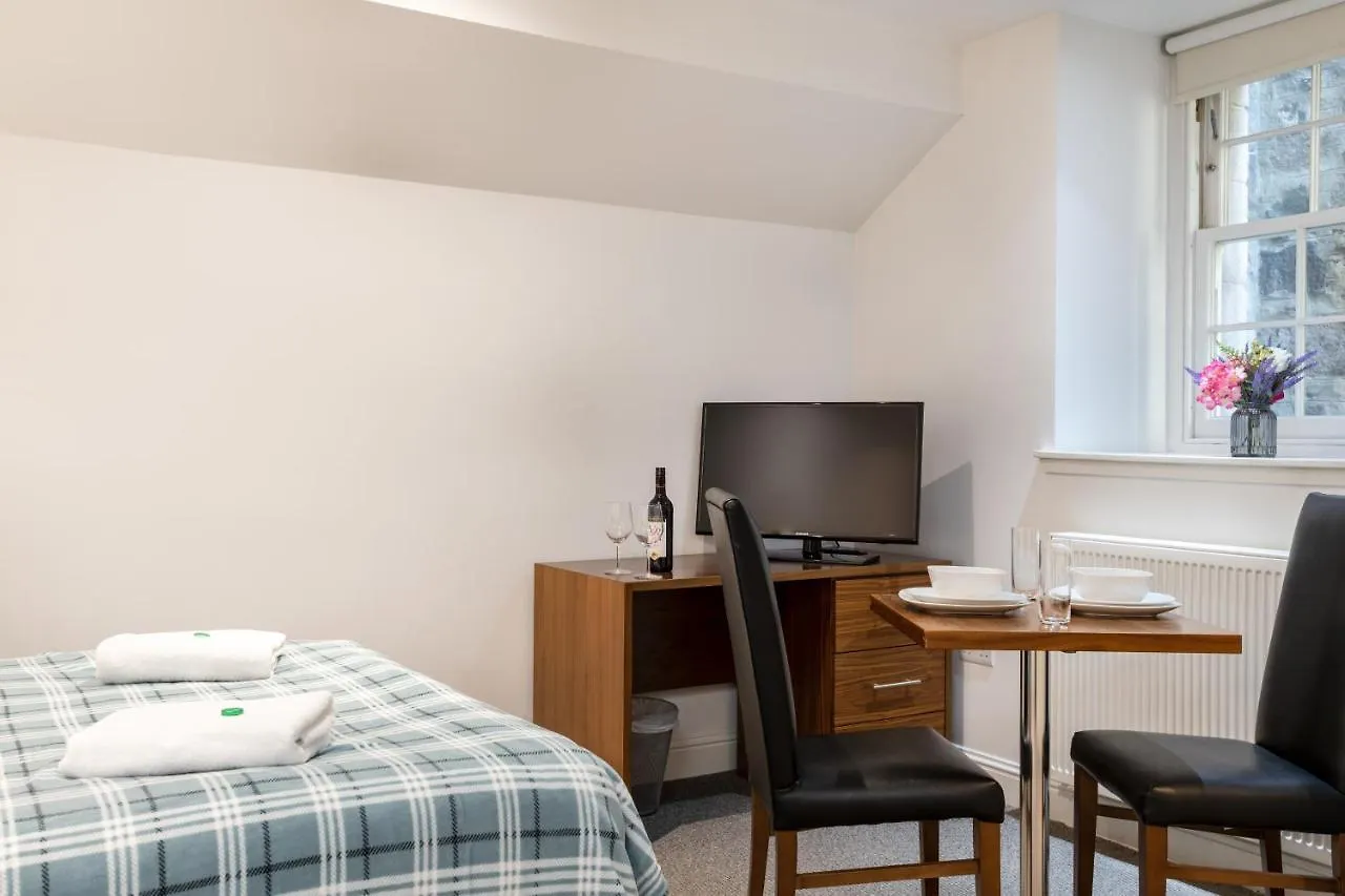 Victoria Court Suites - Aberdeen