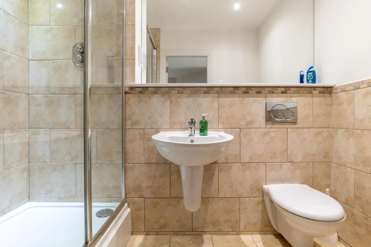 Victoria Court Suites - Aberdeen